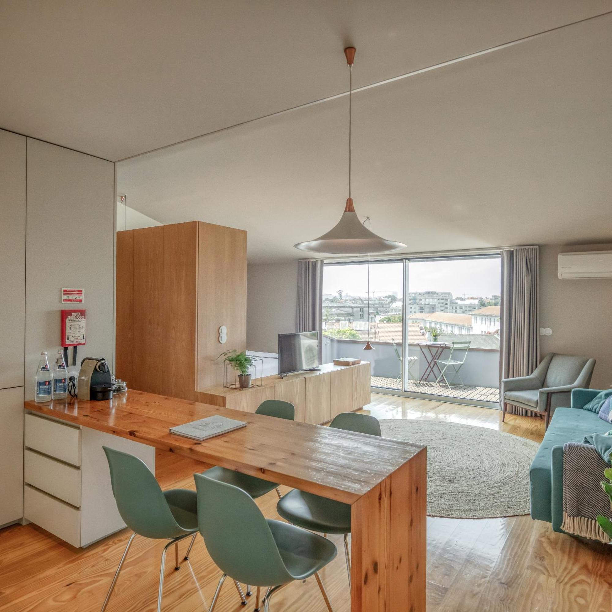 Baumhaus Serviced Living - Art & Design Apartments Porto Bilik gambar
