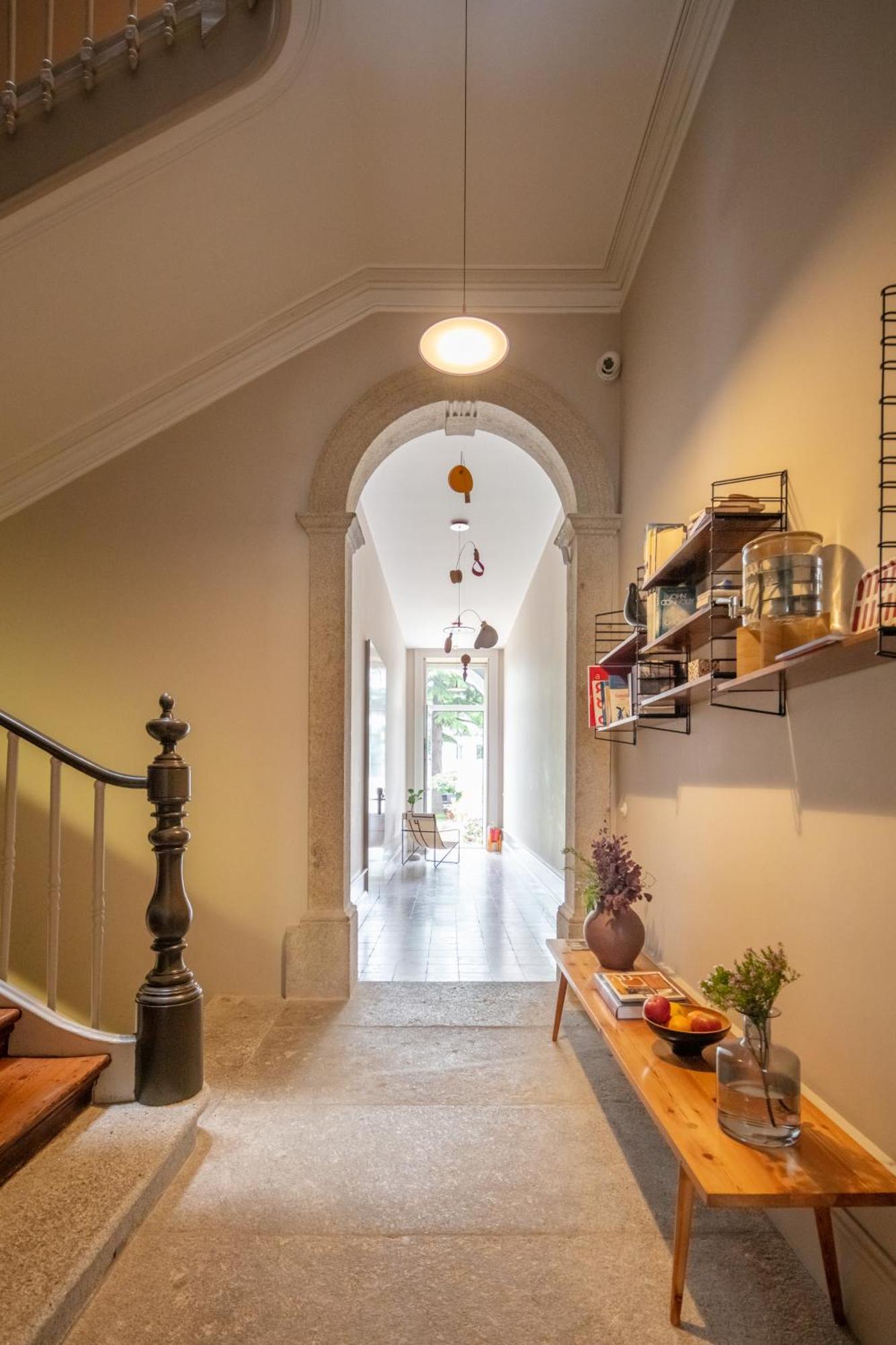 Baumhaus Serviced Living - Art & Design Apartments Porto Luaran gambar