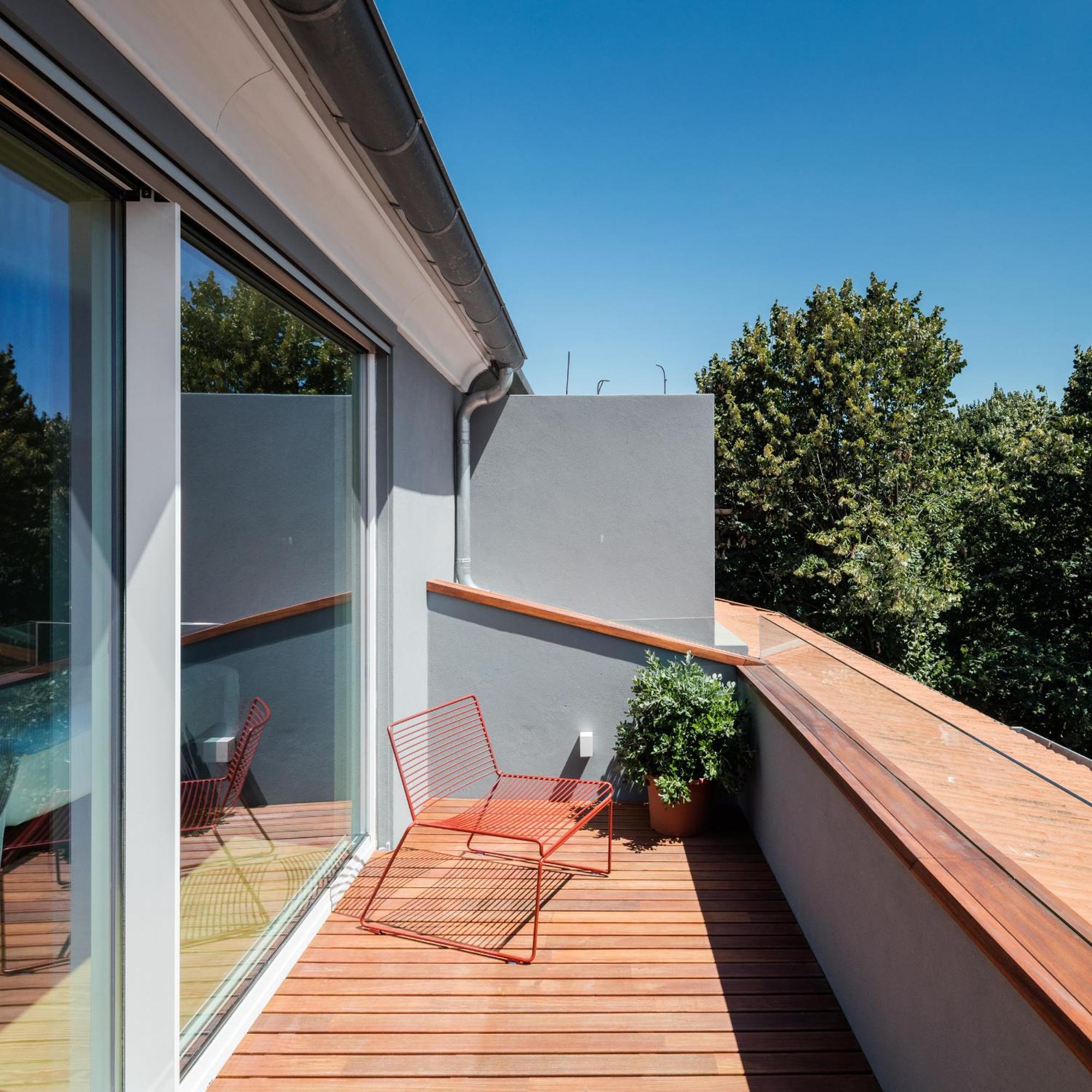 Baumhaus Serviced Living - Art & Design Apartments Porto Luaran gambar