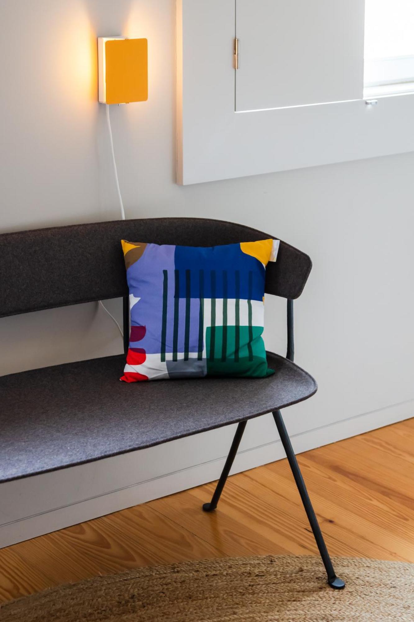 Baumhaus Serviced Living - Art & Design Apartments Porto Luaran gambar