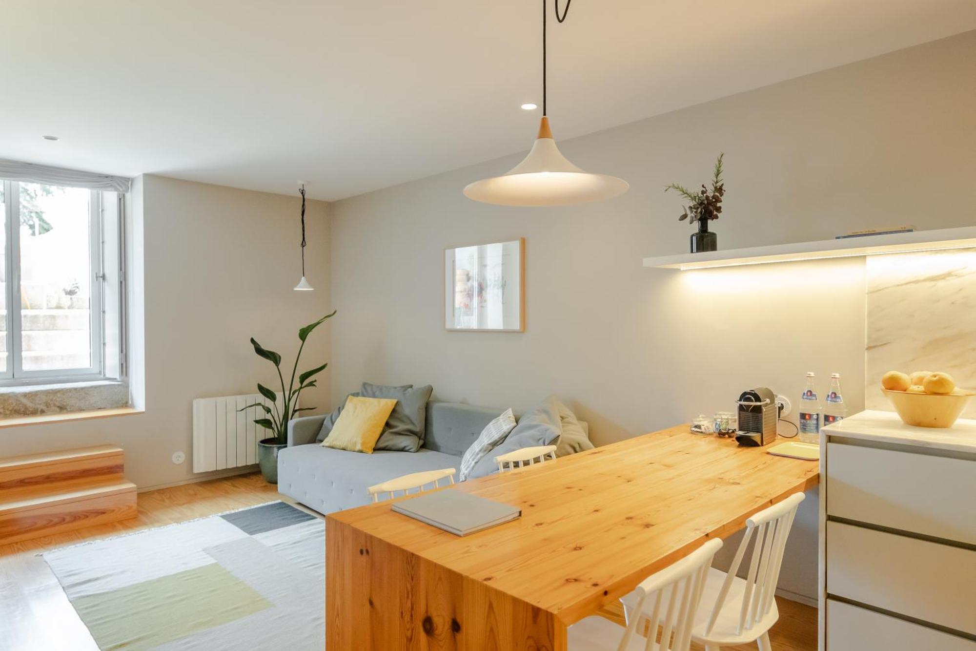 Baumhaus Serviced Living - Art & Design Apartments Porto Luaran gambar