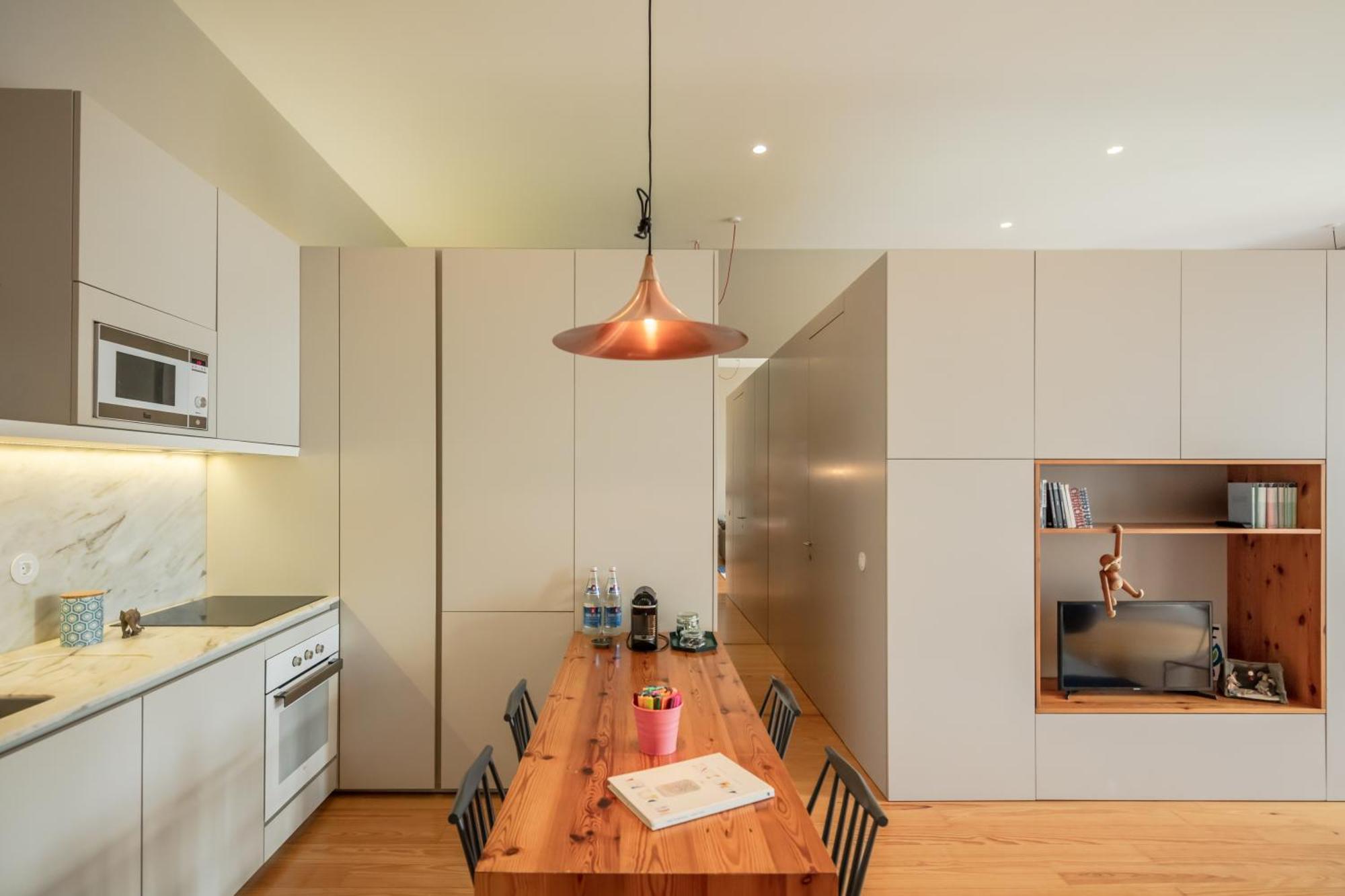 Baumhaus Serviced Living - Art & Design Apartments Porto Bilik gambar