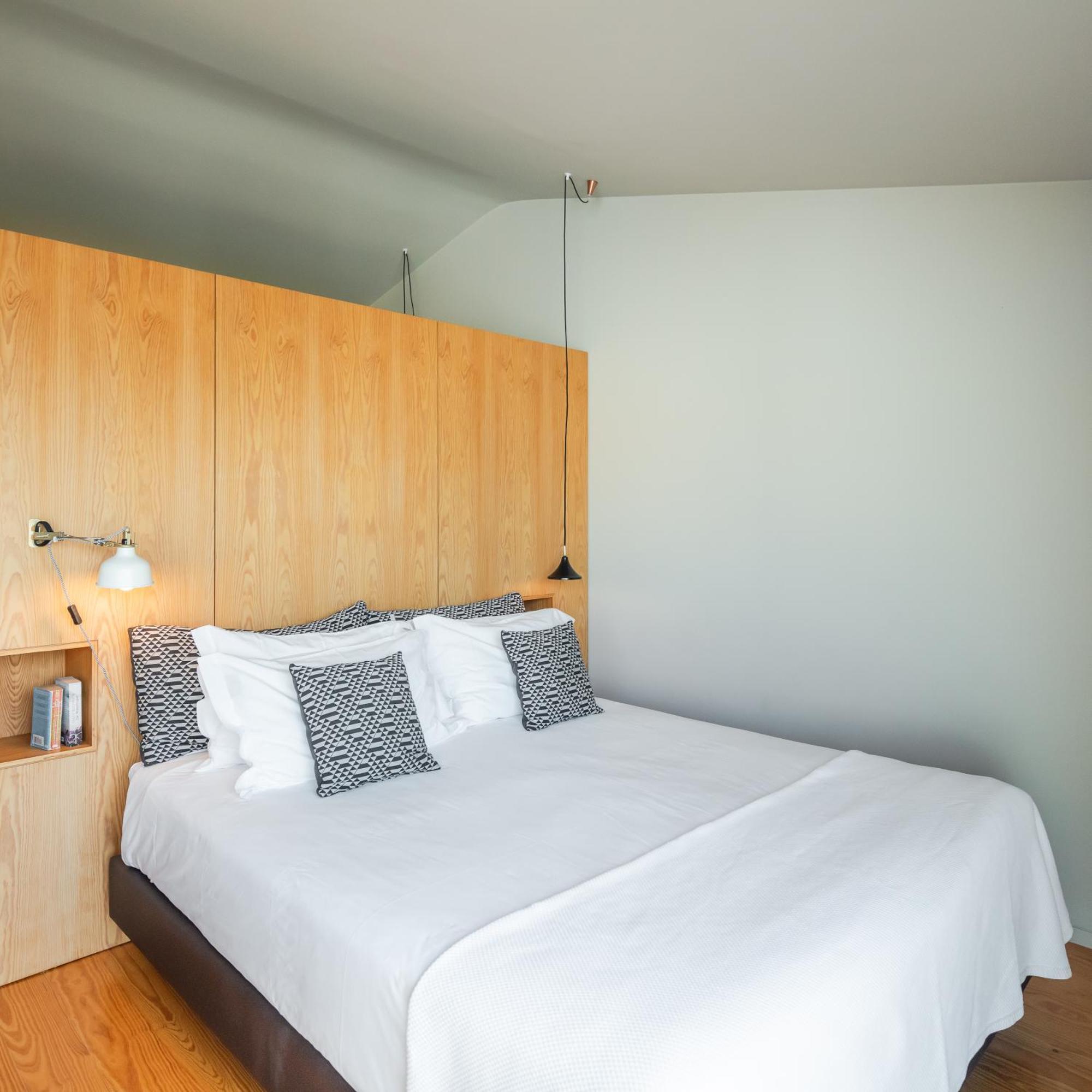 Baumhaus Serviced Living - Art & Design Apartments Porto Bilik gambar